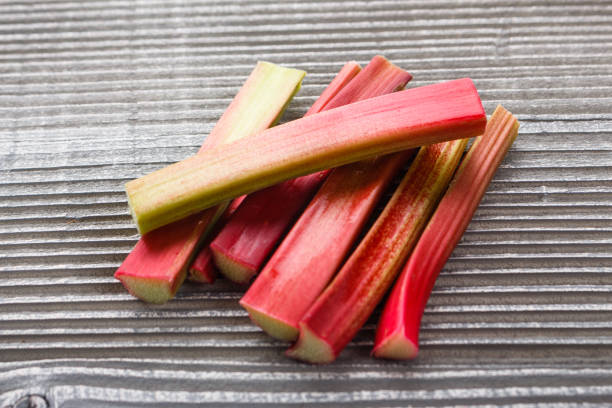 istock fresh rhubarb on a wooden rustic background 992747888