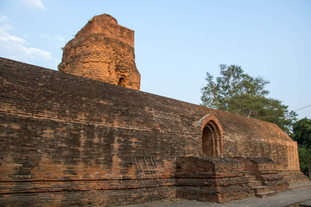 istock Myanmar: Ashe Petleik Pagoda 992815052