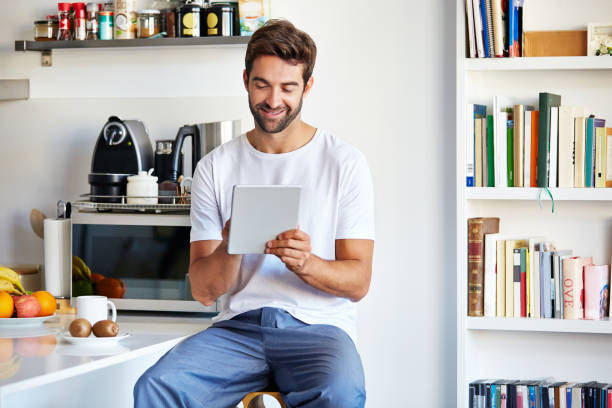 istock Now there's a post to make you smile 992824590