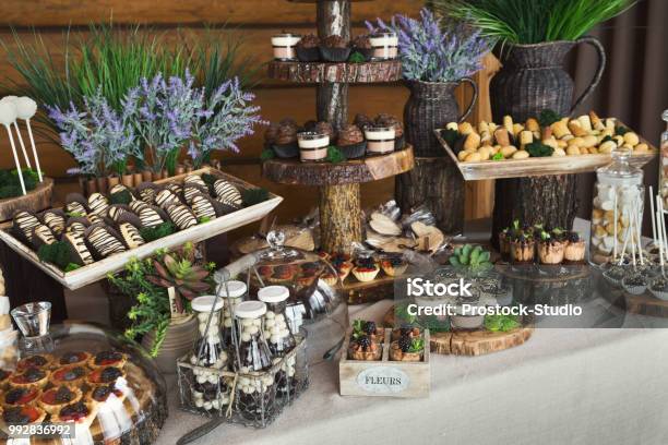 Candy Bar For Birthday Party Or Wedding Stock Photo - Download Image Now - Wedding, Table, Dessert - Sweet Food