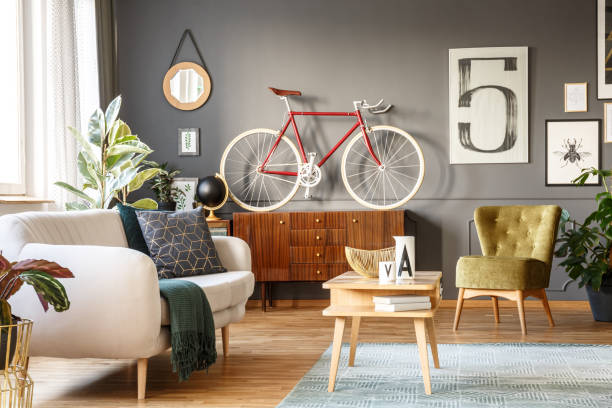 happy hipster cozy iving room - vehicle interior green sofa indoors imagens e fotografias de stock