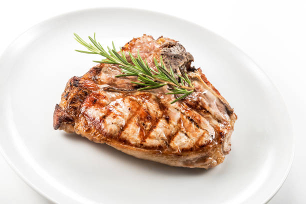 istock Grilled t-bone chop of pork 992909984