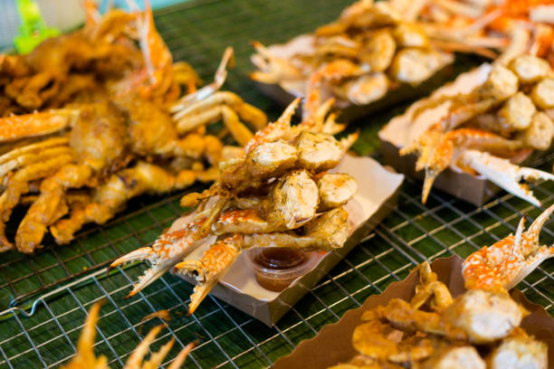 istock Thai fried crab on market 992913958