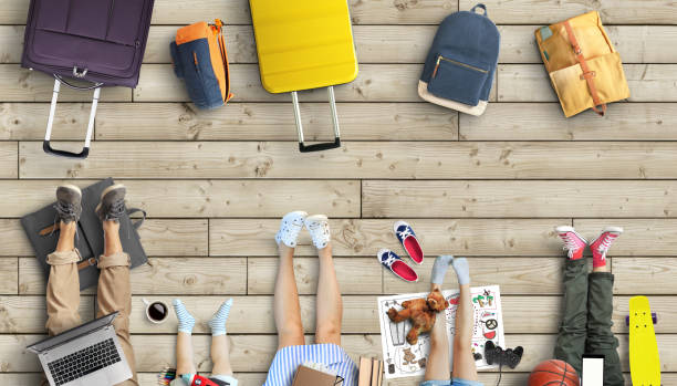 istock Young family with the bags 992956348
