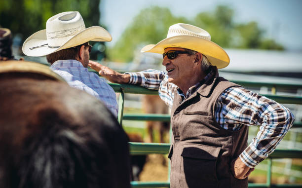 istock Utah cowboys with horse 992998446