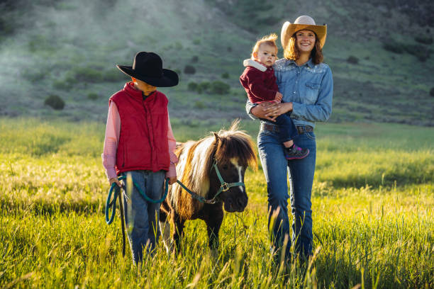 istock Utah Rancher Family 993003000