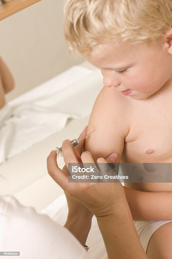 Kinder im Kinderarzt - Lizenzfrei 35-39 Jahre Stock-Foto