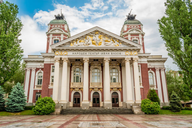 ivan vazov théâtre, sofia, bulgarie - sofia photos et images de collection