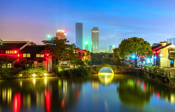 istock Historic scenic old town Wuzhen, China 993317728