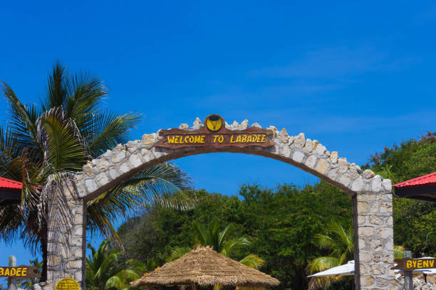 Welcome sign at coast, Labadee, Haiti LABADEE, HAITI - MAY 01, 2018: Welcome sign at coast, Labadee Haiti and blue sky labadee stock pictures, royalty-free photos & images