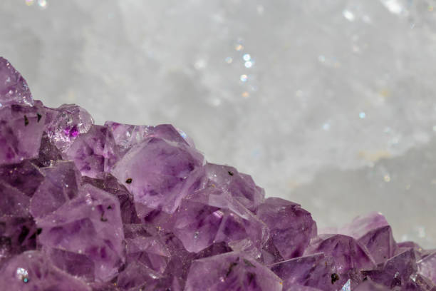 istock Beautiful Amethyst and Quartz Crystal Close Up Macro 993416234