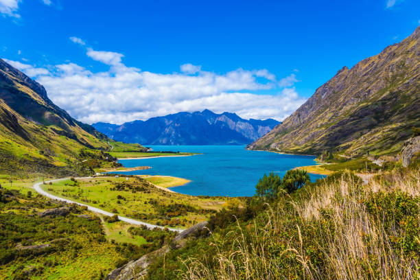 istock Lake Havea with turquoise water 993458072
