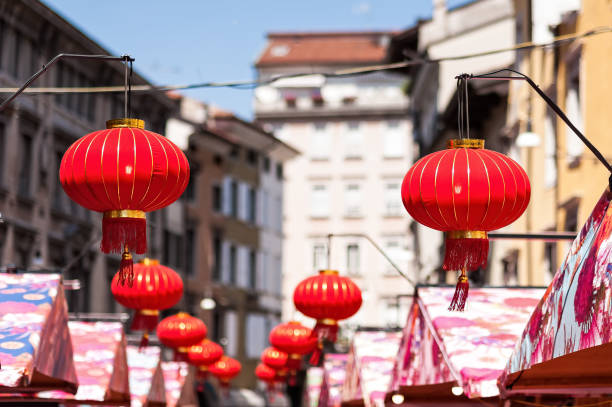 istock Chinese Paper Lanters 993578750