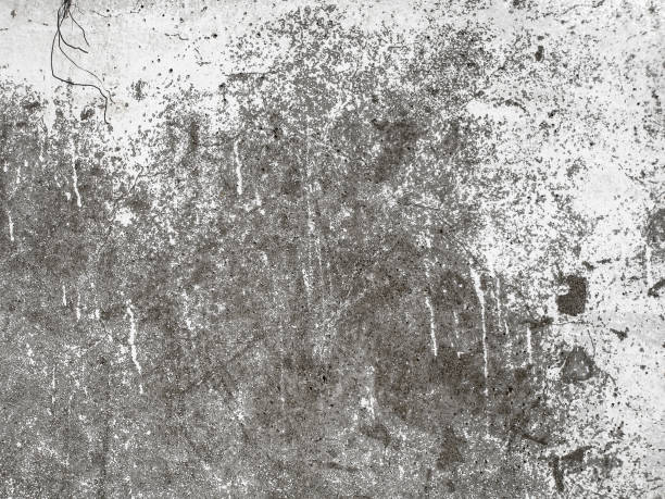 istock Cracked plaster on the wall. Grunge texture 993653804