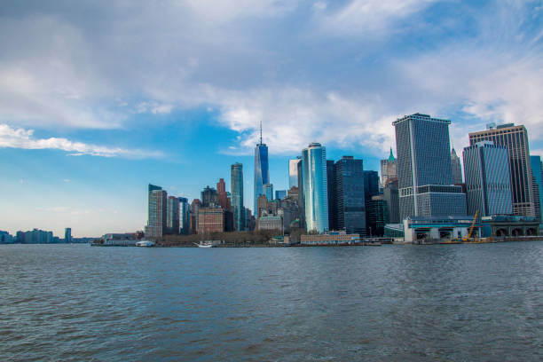 istock Taking pictures of the manhattan skyline, 993654706
