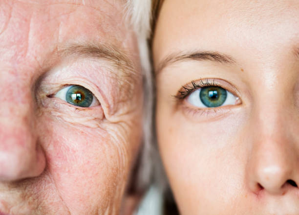 istock Family generation green eyes genetics concept 993673108