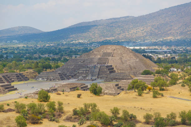 istock Teotihuacan pyramids in Mexico 993710228