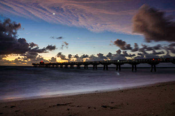 istock Pompano Beach, FL Pier at Sunrise 993714250