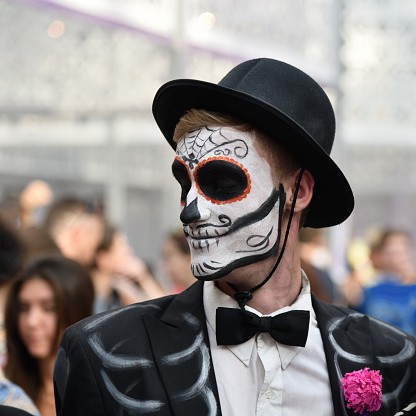  Dia De Los Muertos Carnival Sugar Skull Makeup Man Day Of The Dead Imágenes disponibles