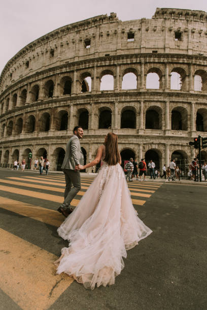 istock Bride and groom in Rome, Italy 993751326