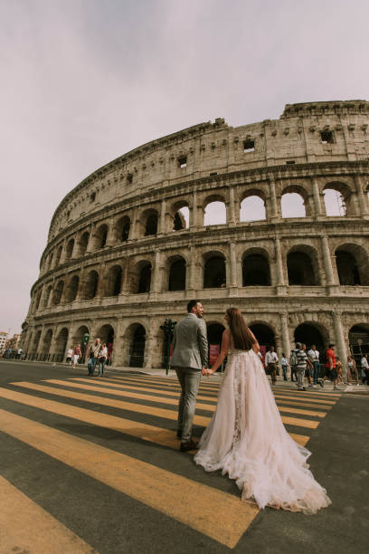 istock Bride and groom in Rome, Italy 993751332