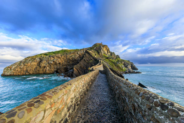 istock Gaztelugatze, Basque Country 993795878