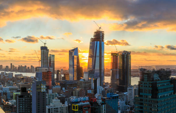 istock View to Manhattan skyline at sunset 993798706