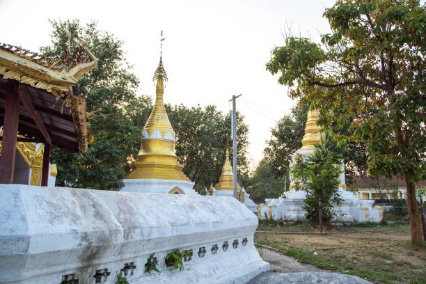 istock Myanmar: Shwe Lin Lun Pagoda 993949586