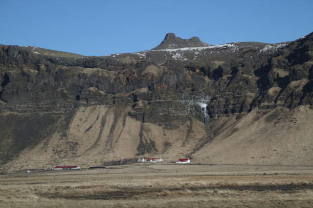 istock Epic mountains in Iceland 993981852