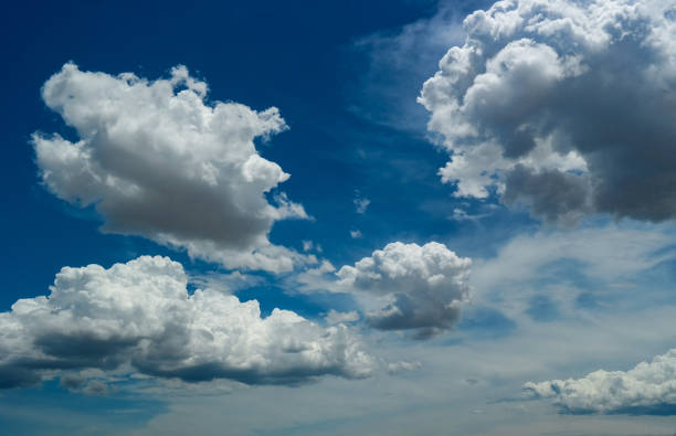 Sky with clouds - cotton clouds Beauty cloudy sky verão stock pictures, royalty-free photos & images