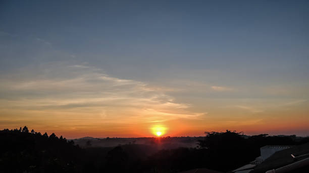 istock Sunrise in a Rural City 994019798