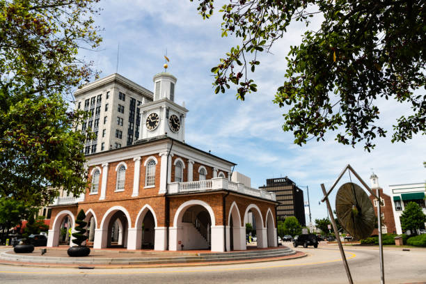 フェイエットヴィル北カロライナ都心 hay street - fayetteville north carolina ストックフォトと画像