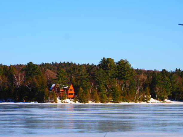 House on the shore of Lake Saint-Pierre in Saint-Alphonse-Rodriguez in Lanaudière.