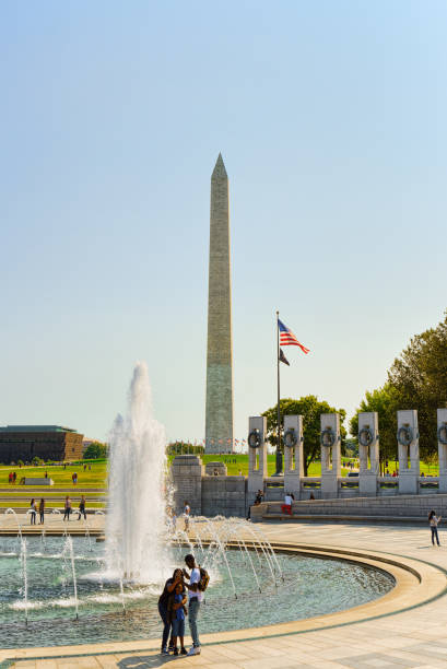 米国ワシントン州ワシントン記念塔は、ナショナル モールのオベリスクです。 - steeple spire national landmark famous place ストックフォトと画像