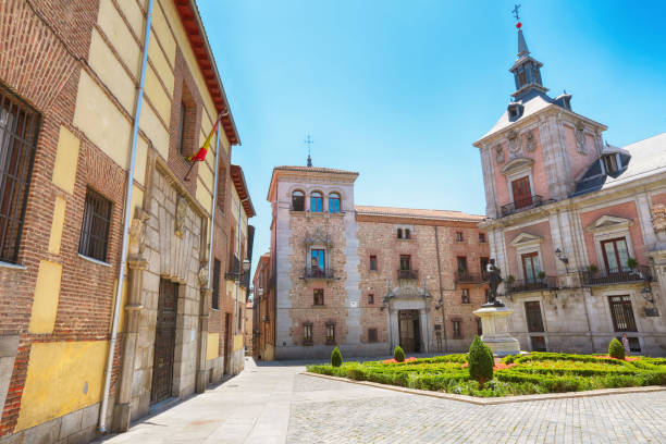 istock The square Plaza de la Villa, Madrid 994160034