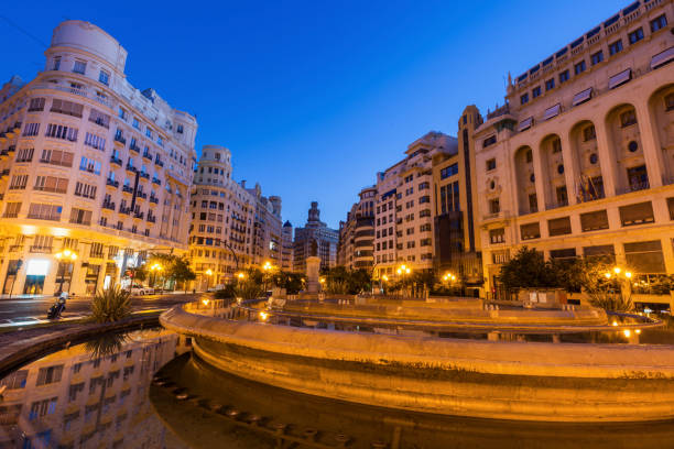 istock Town Hall Square in Valencia 994281582
