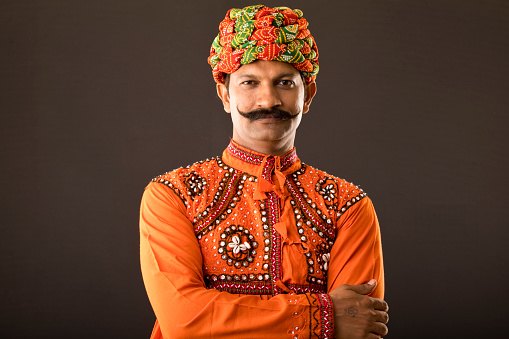 Portrait of Indian man in traditional clothing
