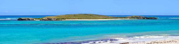 istock Island at Western Australia Coastline 994367932