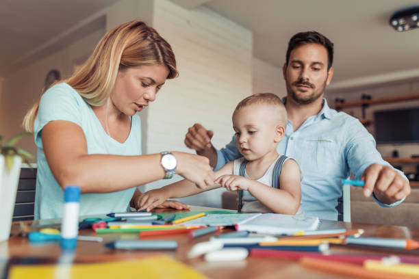 istock Family at home 994498016