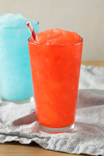 istock Frozen Red and Blue Slushies 994518460