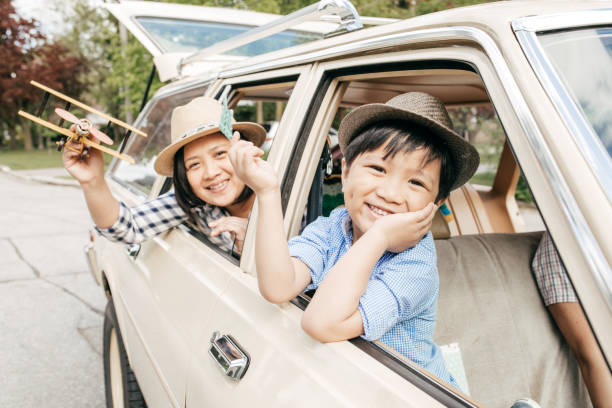 istock Traveling with kids 994607742