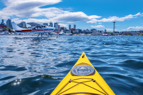 kajakarstwo - lake washington zdjęcia i obrazy z banku zdjęć