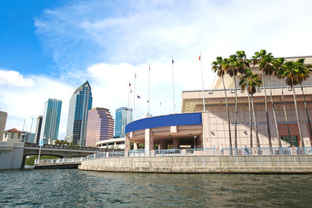 istock Downtown Tampa Florida Skyline 994777704