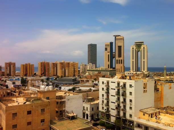 vista aerea da tripoli, libia. - libyan flag foto e immagini stock