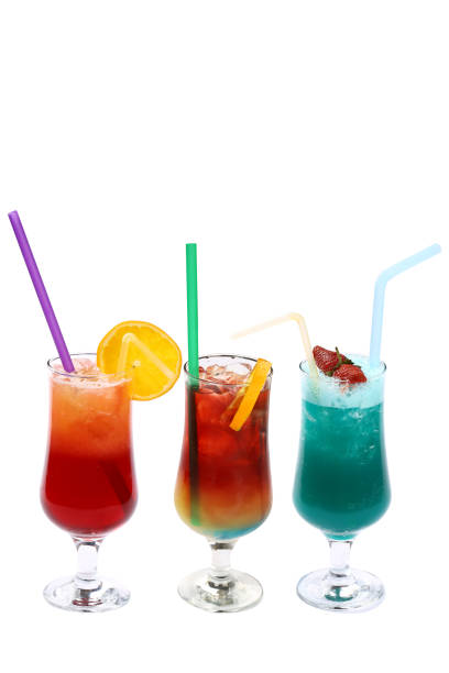 cóctel exótico - drink umbrella cocktail glass isolated fotografías e imágenes de stock