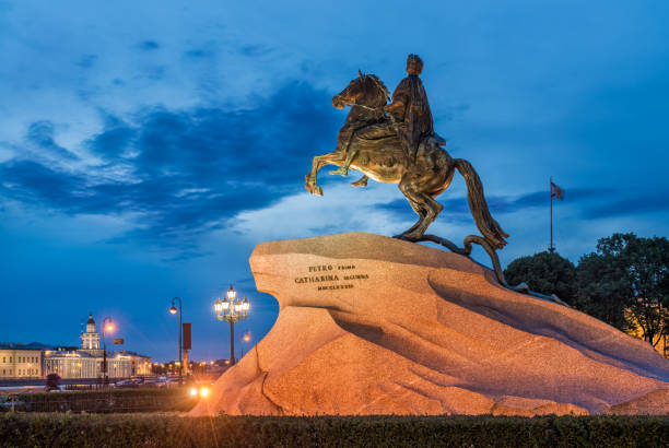 istock A blue night sky above the monument to Peter the Great 994854310