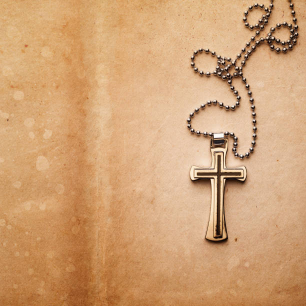krzyż chrześcijański - cross cross shape wood crucifix zdjęcia i obrazy z banku zdjęć