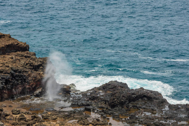 istock Scenic Nakalele Blowhole Maui 994884842