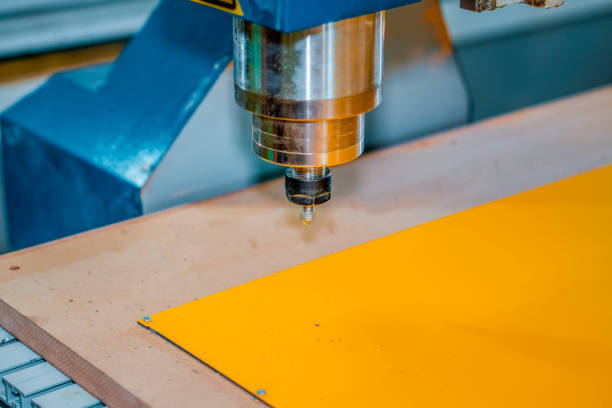 istock Closeup of a spindle with a milling cutter. 994959064