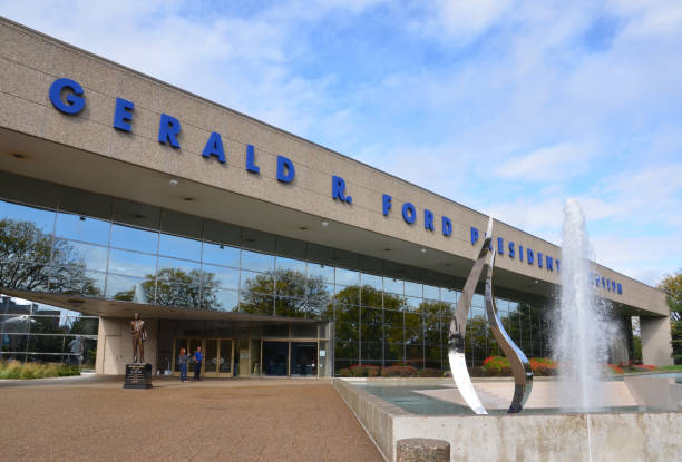 музей гранд-рапидс форд - gerald ford стоковые фото и изображения